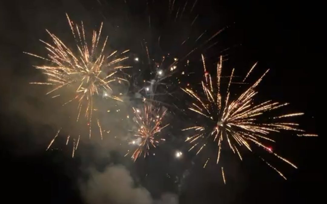 Fête nationale : feux d’artifice au Domaine de la Brie. Merci à Tony et ses amis !