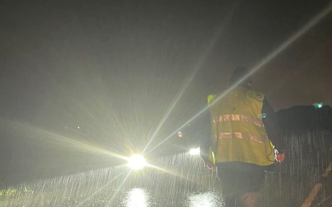 9 octobre 2024 : épisode pluvieux important => D88A inondée. Naufragés de la route. Action bénévole spontanée des 𝑽𝒐𝒍𝒐𝒏𝒕𝒂𝒊𝒓𝒆𝒔 𝒅𝒆 𝑽𝒊𝒍𝒍𝒆𝒏𝒆𝒖𝒗𝒆-𝑺𝒂𝒊𝒏𝒕-𝑫𝒆𝒏𝒊𝒔.