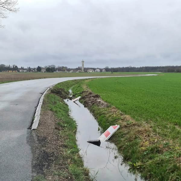 26 février 2024, mauvais entretien des bas-côtés : les images parlent d’elles-mêmes. Où est le travail de prévention ?